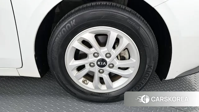 Kia Come New K3 id 3312985 из Кореи 15