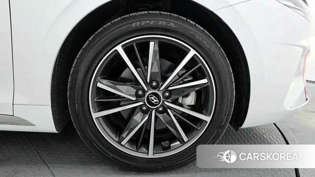 Hyundai The New Grandeur IG id 3818616 из Кореи 15