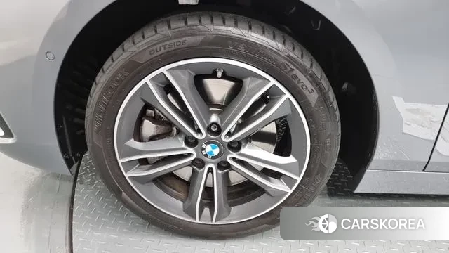 BMW 1 Series (F40) id 3196067 из Кореи 15