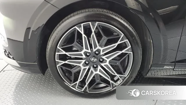 Hyundai Grandeur Hybrid (GN7) id 3342037 из Кореи 15