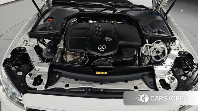 Mercedes-Benz E-Class W213 id 4651968 из Кореи 32
