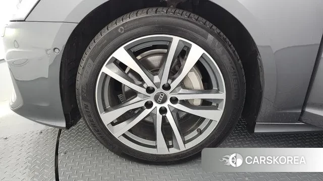 Audi A6 (C8) id 3508188 из Кореи 15