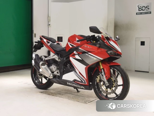 Проданный Honda CBR250RR ABS 2017 из Японии, фото 4