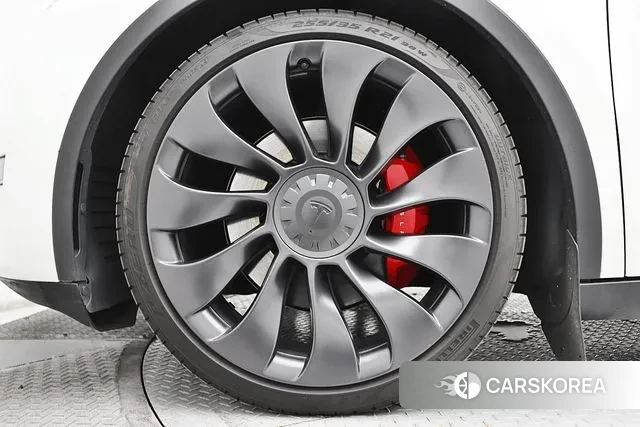 Tesla Model Y id 3143830 из Кореи 15