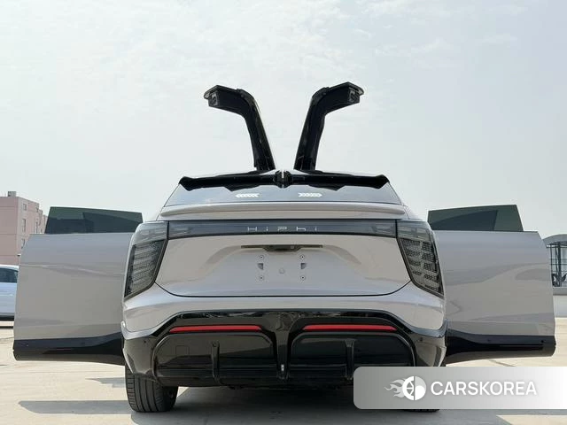 Gao He HiPhi X 2021 Серебристо-серый из Китая, фото 5