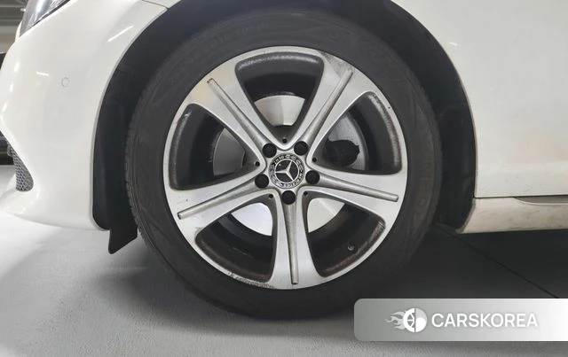 Mercedes-Benz E-Class W213 id 4684548 из Кореи 8