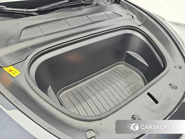 Tesla Model Y id 4602331 из Кореи 14