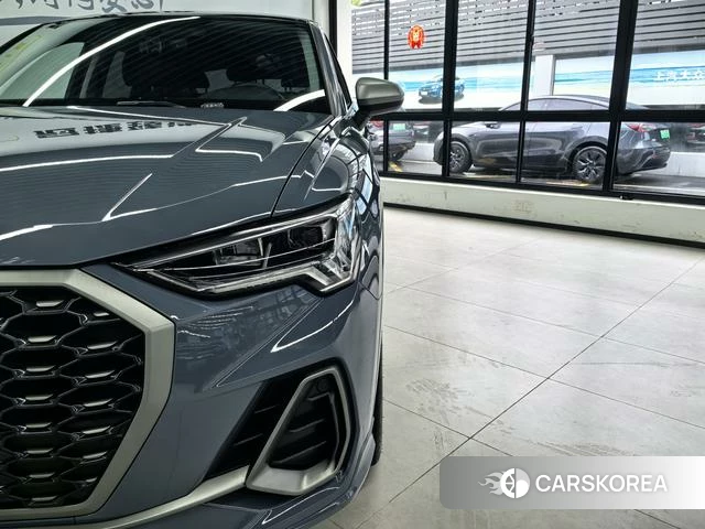 Audi Q3 Sportback id 4211525 из Китая 18