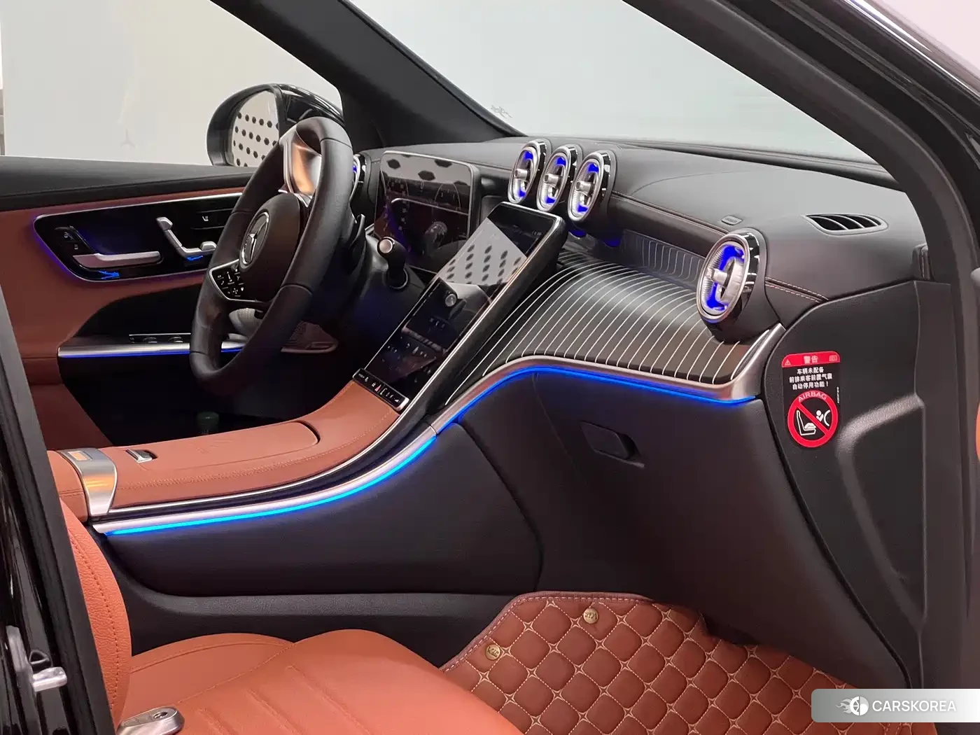 Mercedes-Benz GLC 2024 Черный из Китая, фото 6