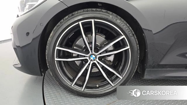 BMW 3 Series (G20) id 4324231 из Кореи 29