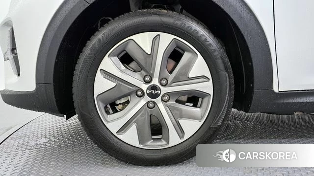 Kia Niro Plus id 3806222 из Кореи 15