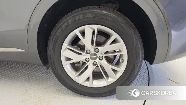 Genesis GV70 id 3252525 из Кореи 15