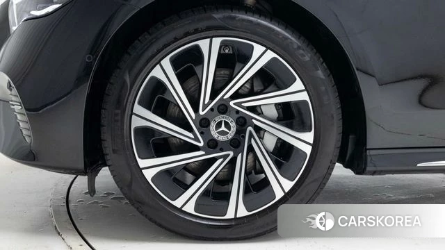 Mercedes-Benz E-Class W214 id 3914091 из Кореи 15