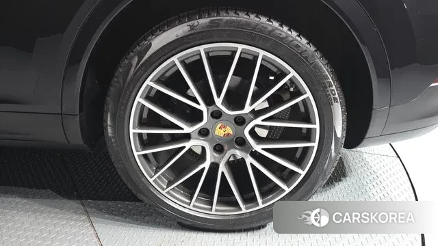 Porsche Cayenne (PO536) id 3760346 из Кореи 16