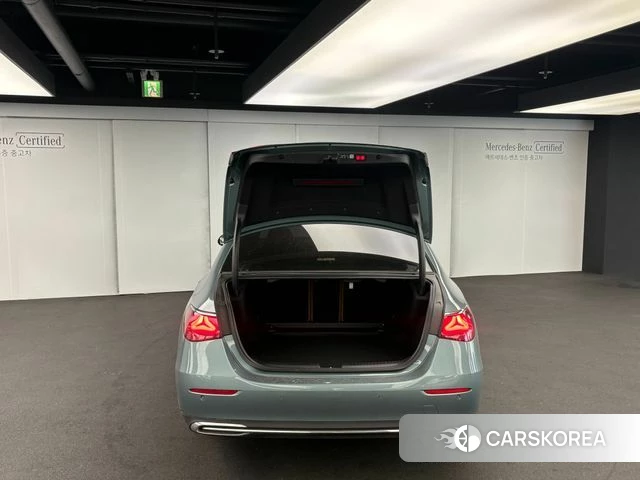 Mercedes-Benz E-Class W214 2025 Синий нефрит из Кореи, фото 6