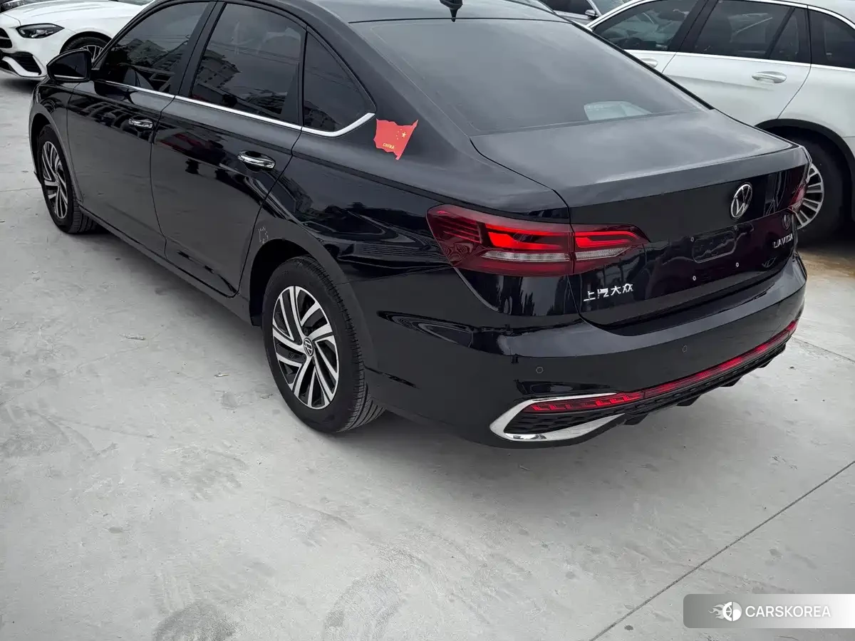 Volkswagen Lavida 2024 Черный из Китая, фото 5