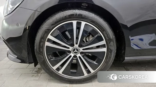 Mercedes-Benz E-Class W213 id 3676446 из Кореи 12