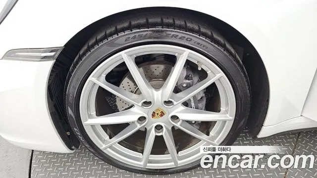 Porsche 911(992) id 2824673 из Кореи 15