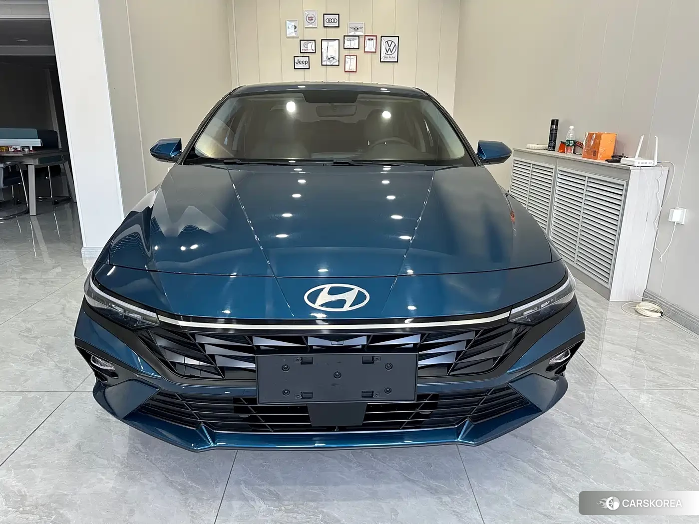 Hyundai Elantra 2023 Синий из Китая, фото 5