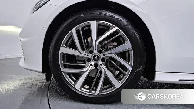 Mercedes-Benz E-Class W214 id 3576023 из Кореи 15