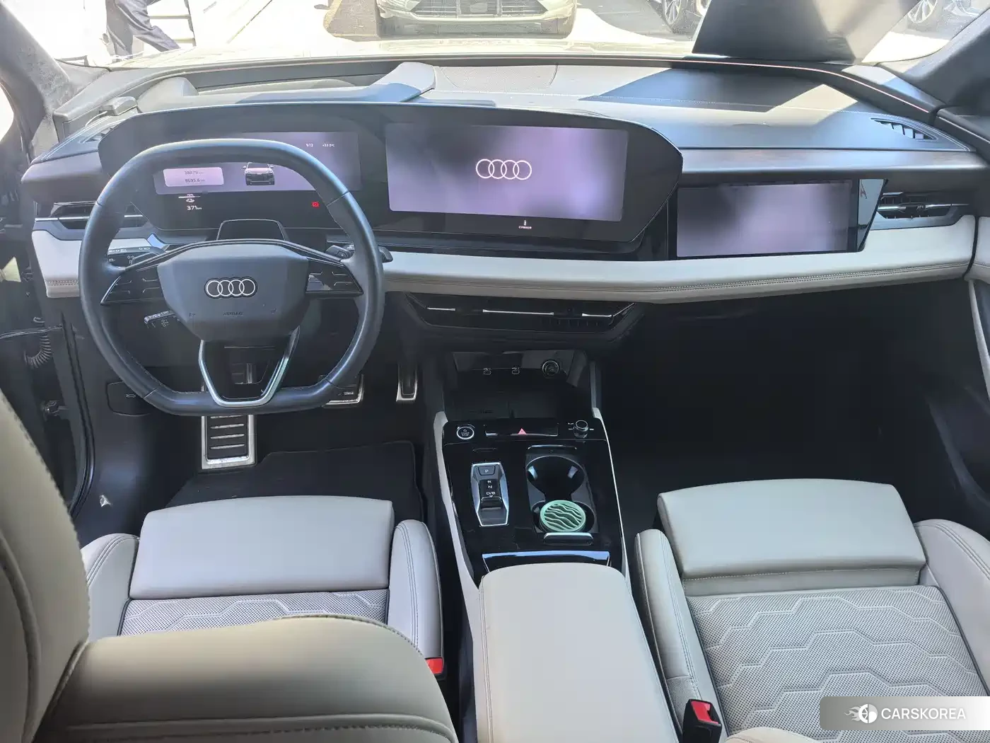 Audi Q6L Sportback e-tron 2025 Зеленый из Китая, фото 6