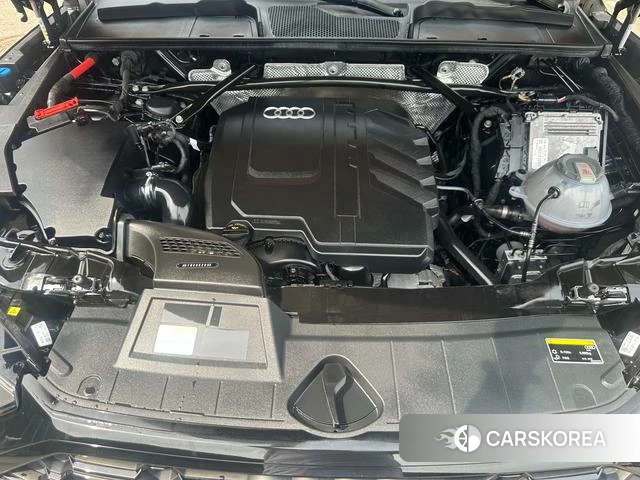 Audi Q5L id 4291562 из Китая 17