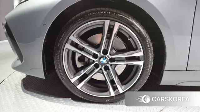 BMW 1 Series (F40) id 3437260 из Кореи 15