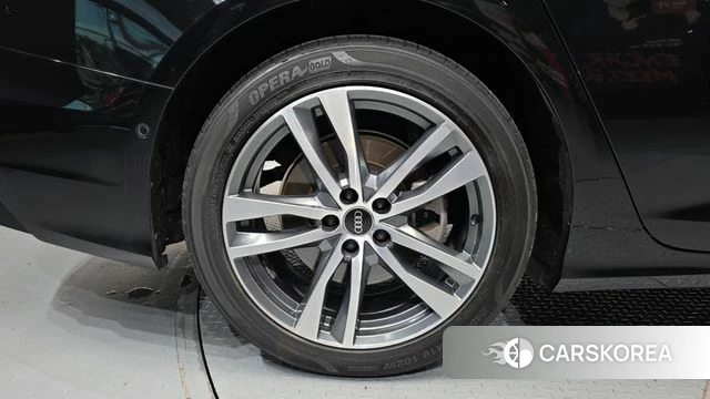 Audi A6 (C8) id 4249091 из Кореи 28