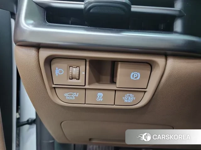 Hyundai Grandeur Hybrid (GN7) id 3731418 из Кореи 15