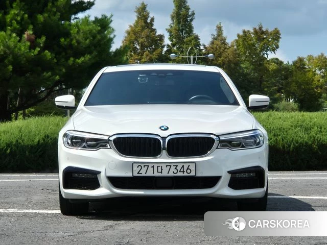 BMW 5 Series (G30) id 4637343 из Кореи 15