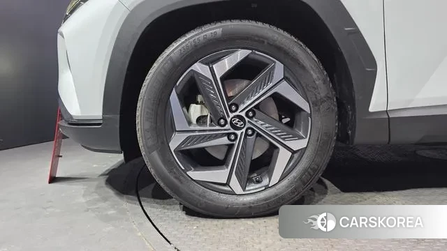 Hyundai Tucson (NX4) id 3592011 из Кореи 15