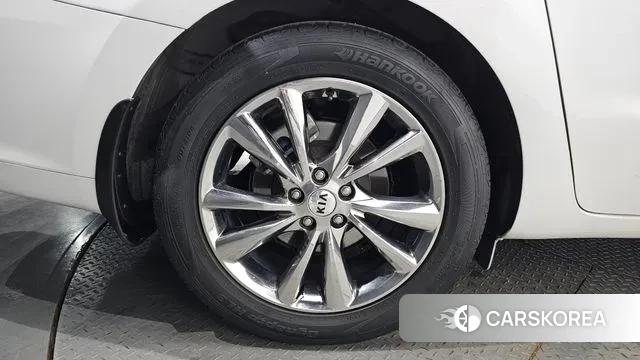 Kia The New Carnival id 3574026 из Кореи 15