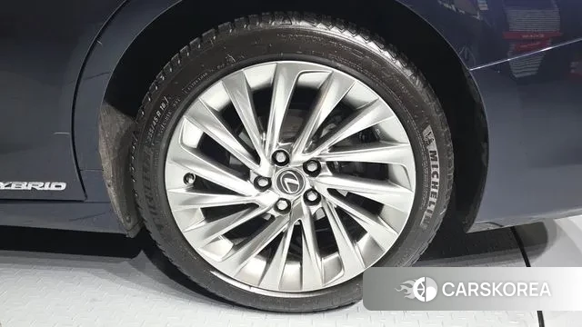 Lexus ES300h 7th generation id 3697623 из Кореи 15