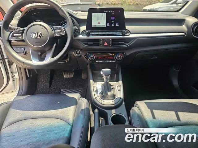 Kia Come New K3 id 2715139 из Кореи 11