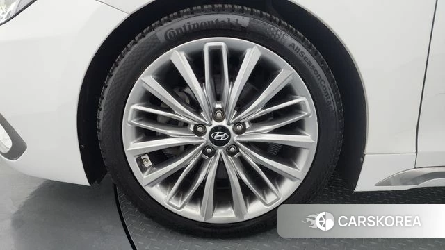 Hyundai Grandeur IG id 4245819 из Кореи 34