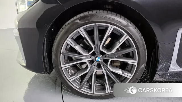 BMW 7 Series (G11) id 3771679 из Кореи 15