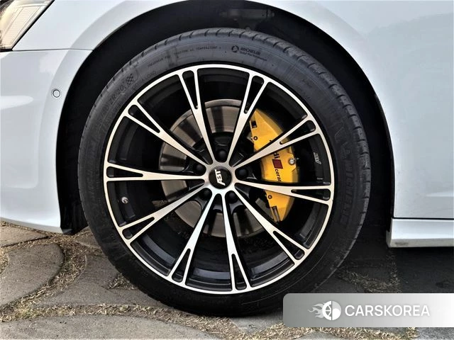 Audi A6 (C8) id 3851276 из Кореи 15