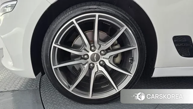 Genesis The New G70 id 3514176 из Кореи 15