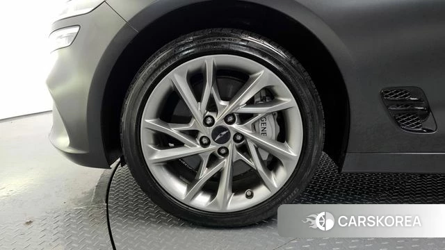 Genesis The New G70 id 3793390 из Кореи 15