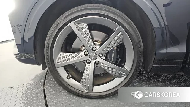 Genesis GV70 id 3389664 из Кореи 15