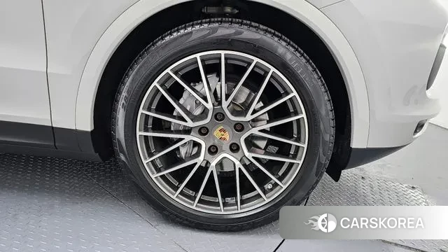 Porsche Cayenne (PO536) id 3567583 из Кореи 15