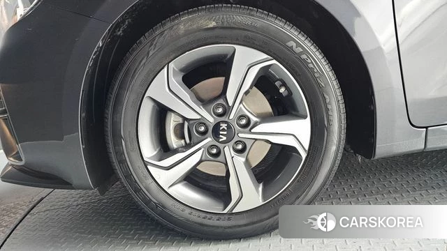 Kia Come New K3 id 3911702 из Кореи 15