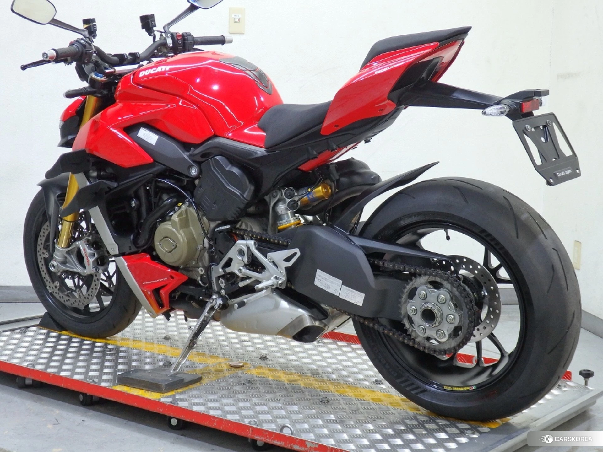 Ducati STREETFIGHTER V4 S 2020 из Японии, фото 2