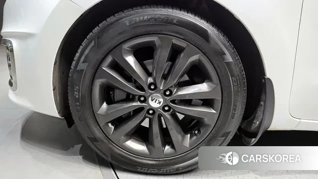 Kia All New Carnival id 3612859 из Кореи 15