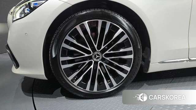 Mercedes-Benz S-Class W223 id 4631885 из Кореи 31