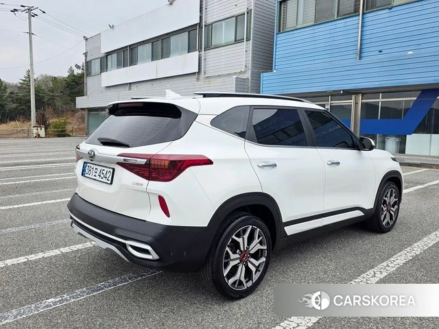 Kia Seltos id 3872486 из Кореи 15