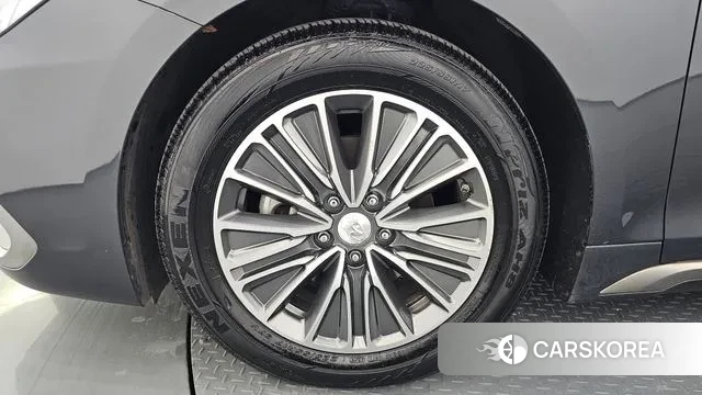 Hyundai Grandeur IG Hybrid id 3718701 из Кореи 15