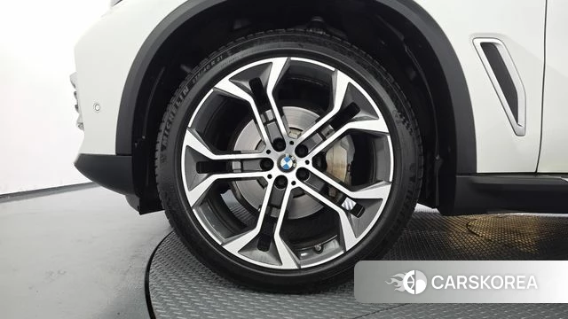 BMW X5 (G05) id 4936345 из Кореи 29