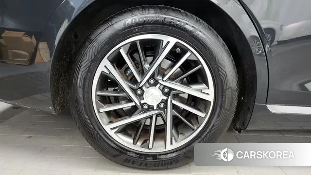 Hyundai The New Grandeur IG id 3540880 из Кореи 15