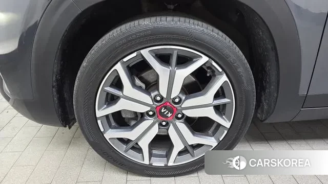 Kia Seltos id 2990500 из Кореи 15